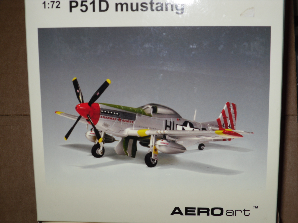 Auto Art 37201 P-51 American Beauty 172 Scale